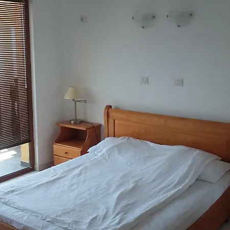 Scr Official, Saint Vlas, Sunny Beach Bulgaria, 1-bed Apartment, Sleeps 4 Persons. Sweti Wlas