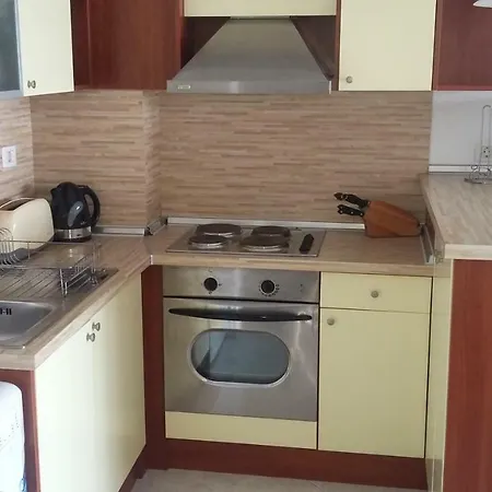 Scr Official, Saint Vlas, Sunny Beach Bulgaria, 1-bed Apartment, Sleeps 4 Persons. * 圣弗拉斯